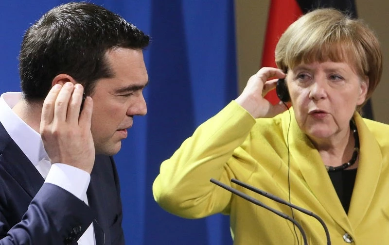 Χαμένος στη μετάφραση πάλι ο Τσίπρας: Άλλα του είπε η Μέρκελ, αλλά κατάλαβε για τον ΦΠΑ στα νησιά